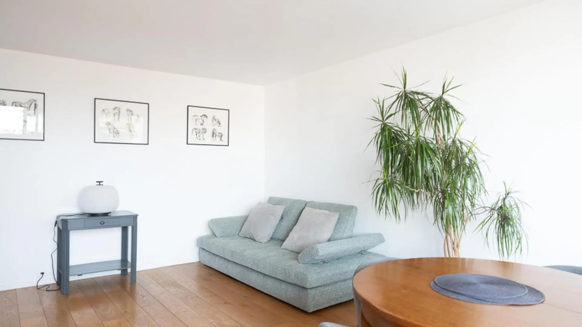 파리 Spacious Cocoon With 2 Balconies 아파트